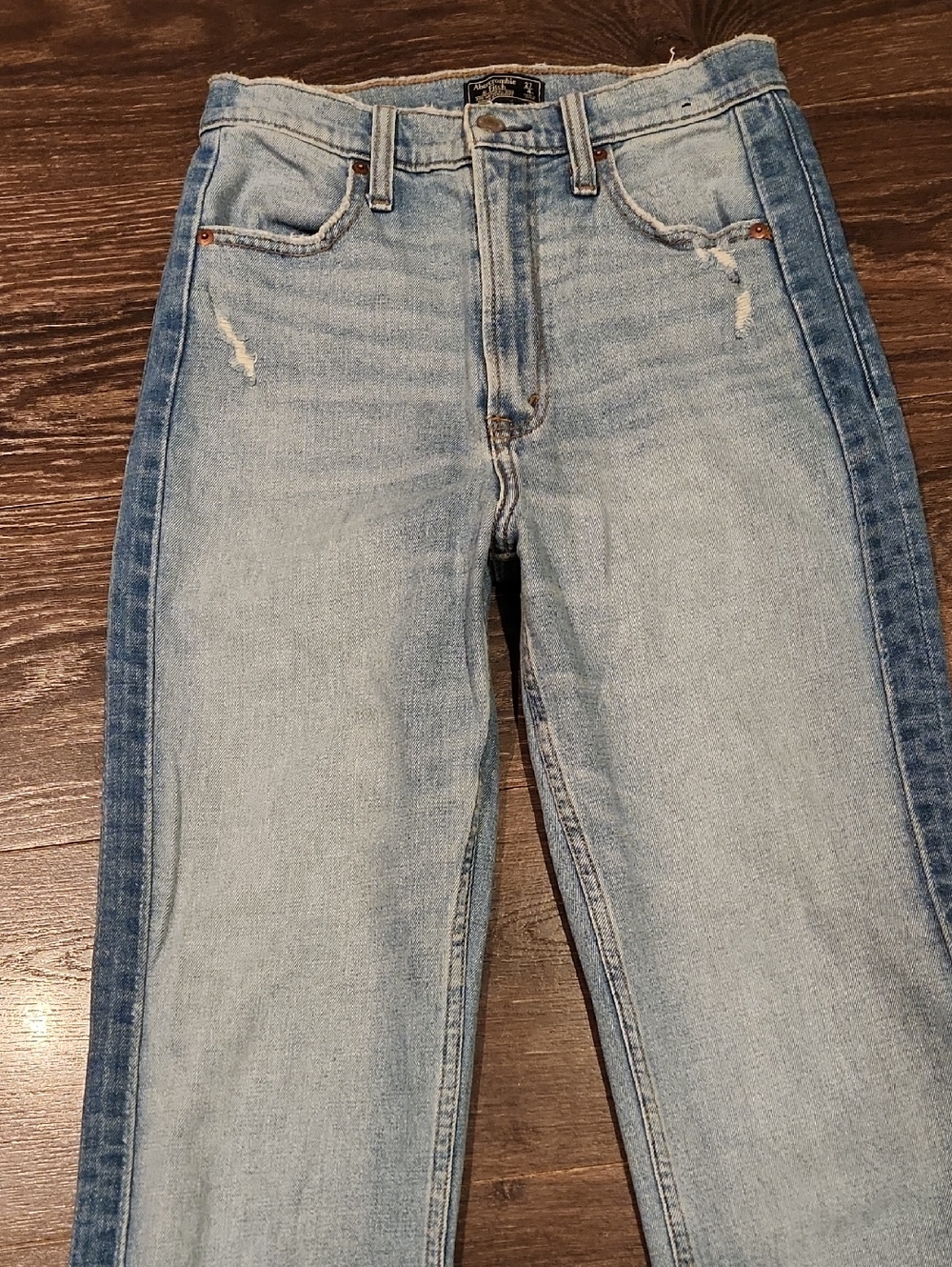 ❤️ NWOT! ABERCROMBIE & FITCH ZOE NATURAL RISE ANKLE STRAIGHT JEANS, SPLICED, 4 - Picture 3 of 9